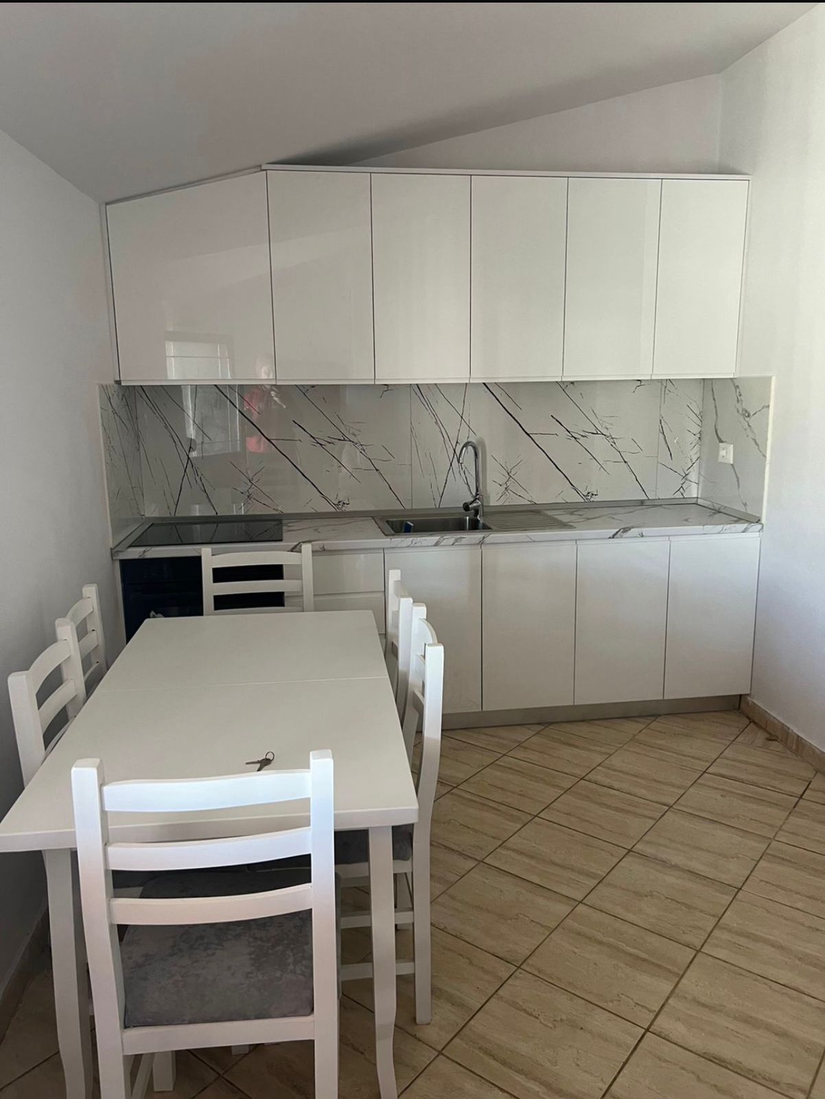 Louer | maison privée 2 + 1 | rruga besim cerra | 350 €/mois