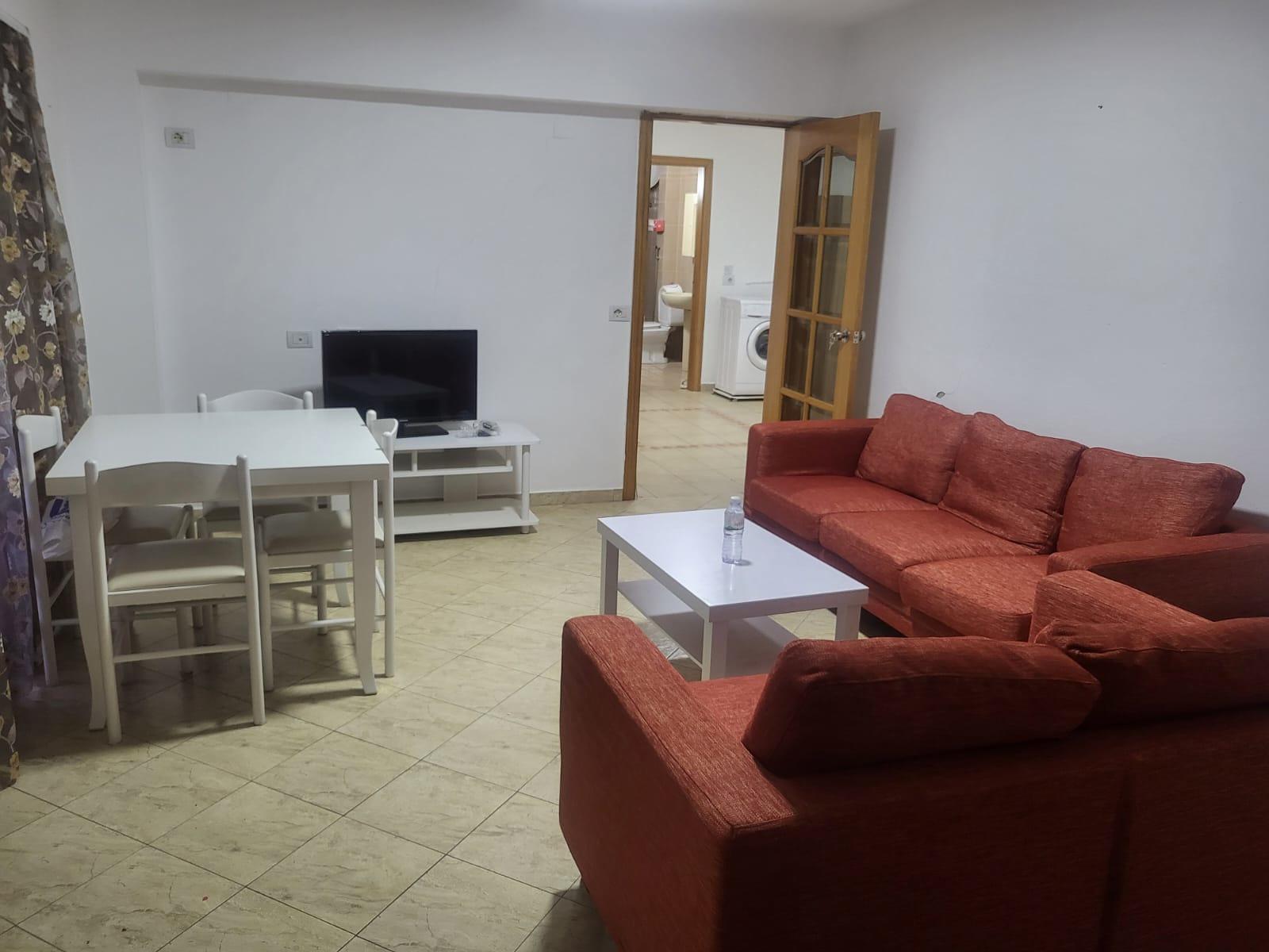 Aluguel | apartamento 2 + 1 | centro - 9 andares | €650/mês