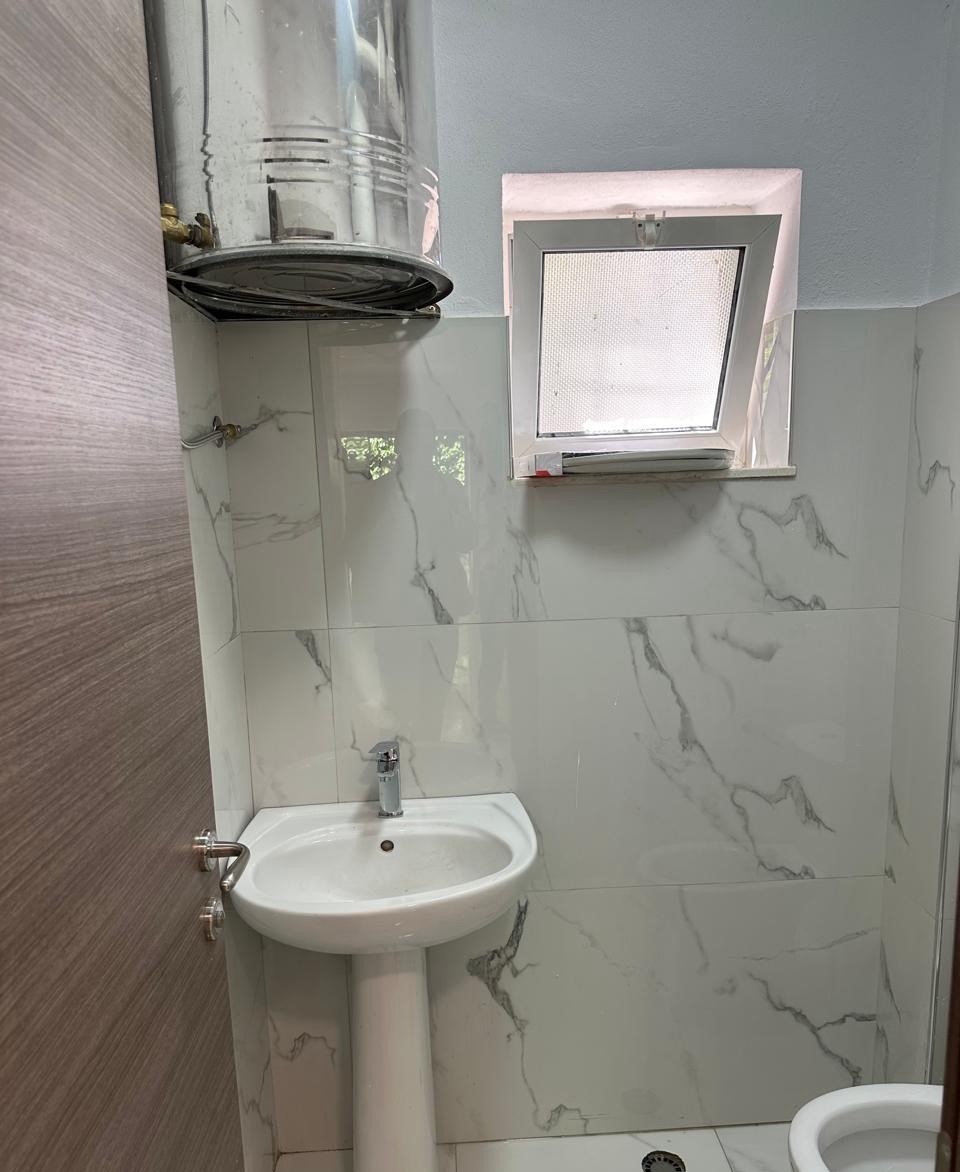 Aluguel | ambiente de negócios | embaixada dos estados unidos | €400/mês (5)