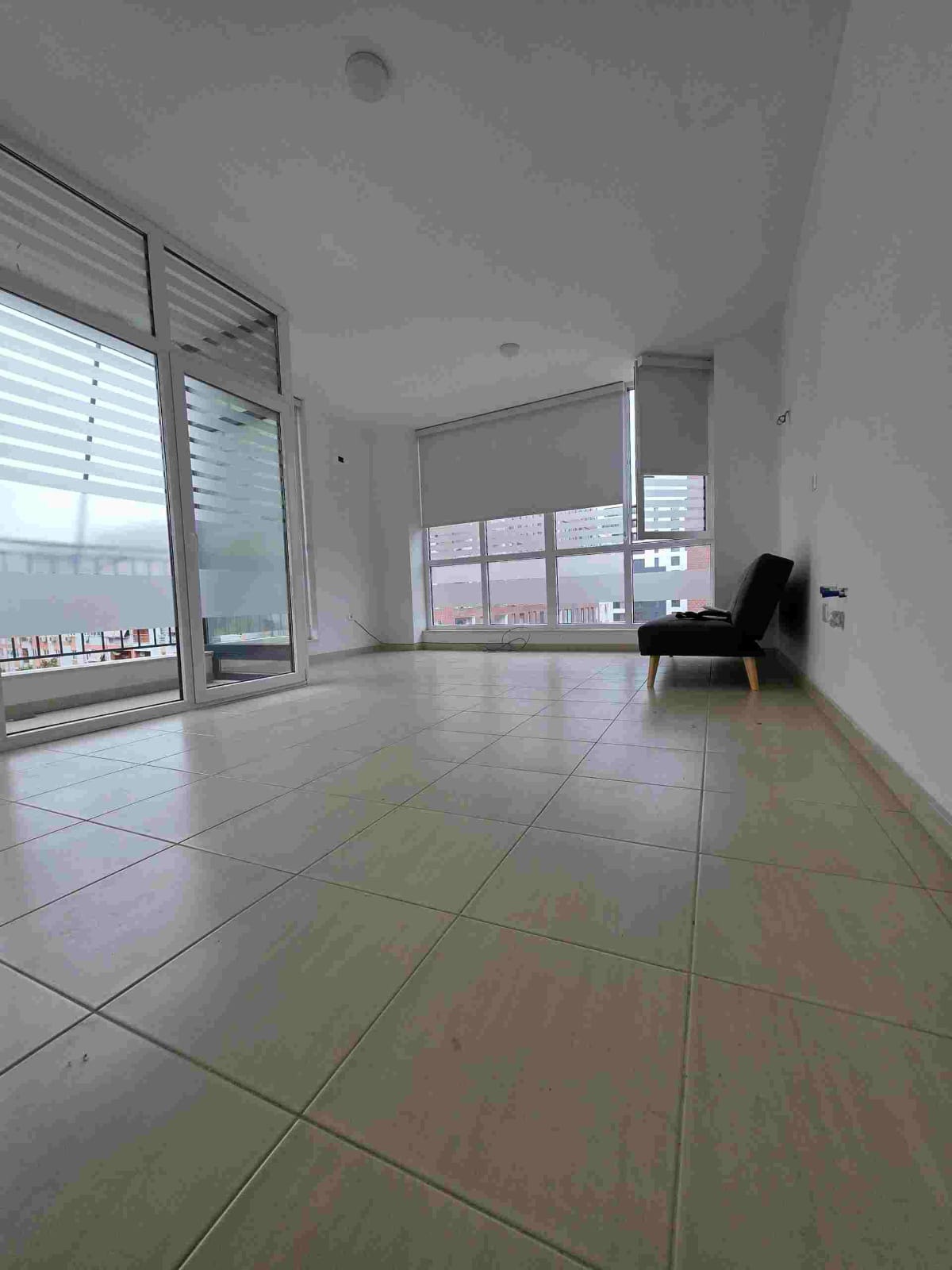 Affitto | locale commerciale | the new boulevard | 440 €/mese (2)