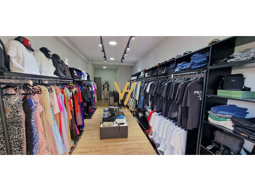 Negócio à venda, loja de roupas em Astir, próximo a oslo 30.000 euro