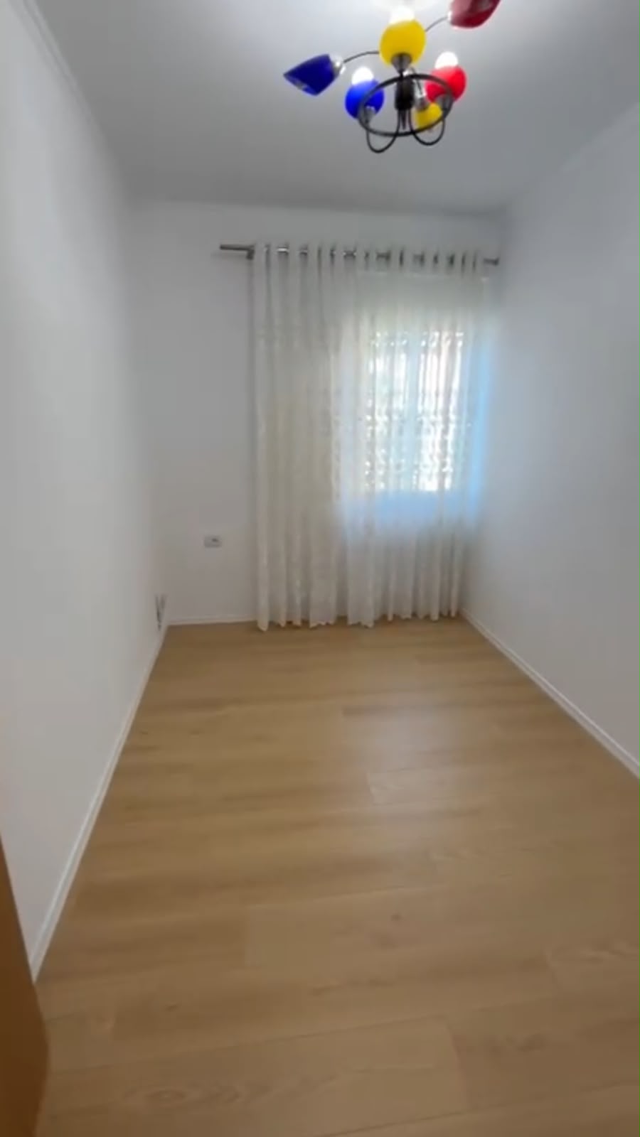 Shitje | apartament 2 + 1 | fresku | 135000 € (4)