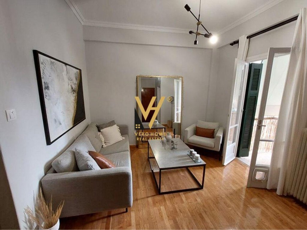Apartamento 3+1+2 en venta en el centro de sarande 250.000 euros