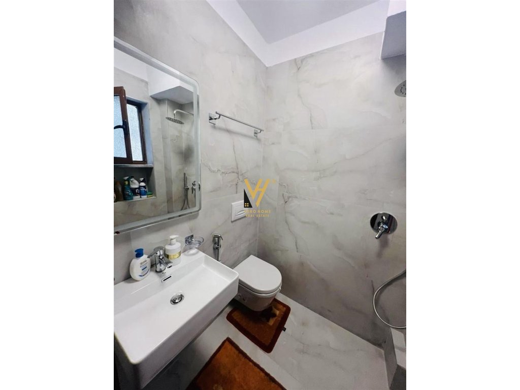 Apartment for rent 2+1 ne stadiumi dinamo 650 euro