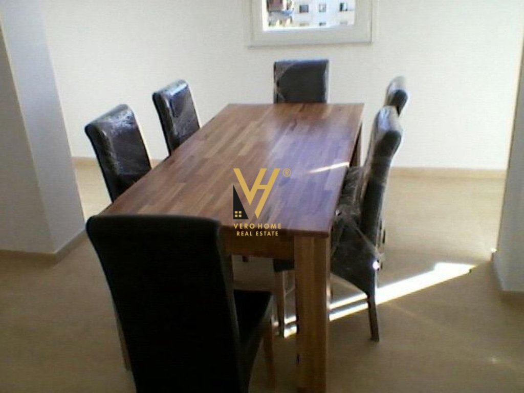 Apartment 2+1+2 zu verkaufen in shengjin 100.000 euro