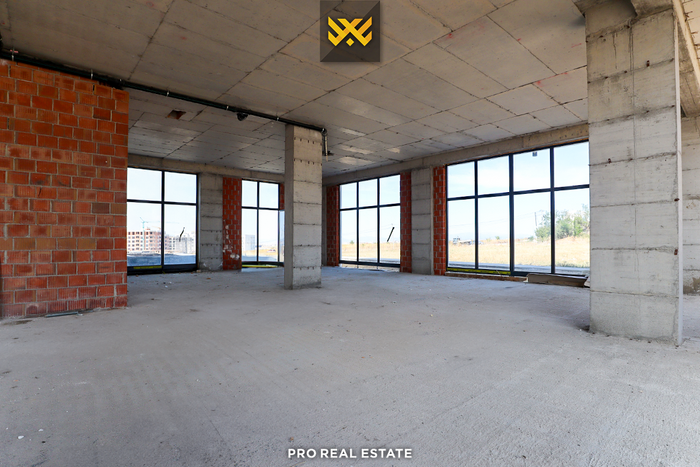 Local comercial 300m² en alquiler en dragodan