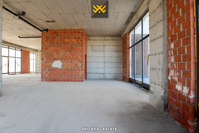 Local comercial 300m² en alquiler en dragodan (4)