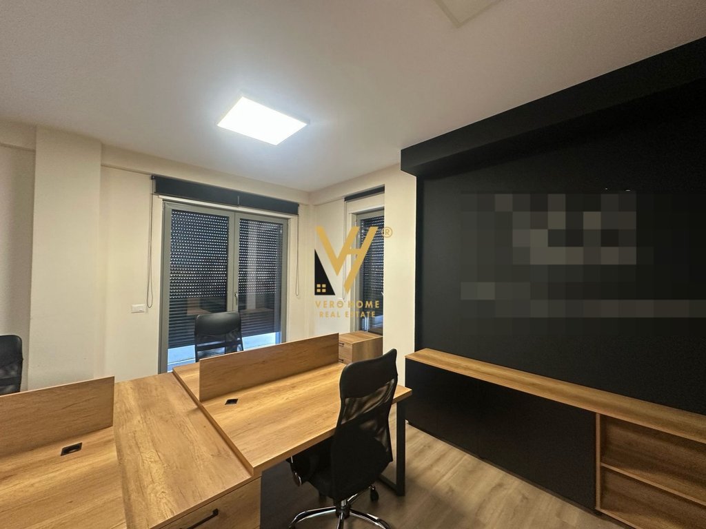 Loja de 150 m² para alugar na rua durres 2.500 euro (2)