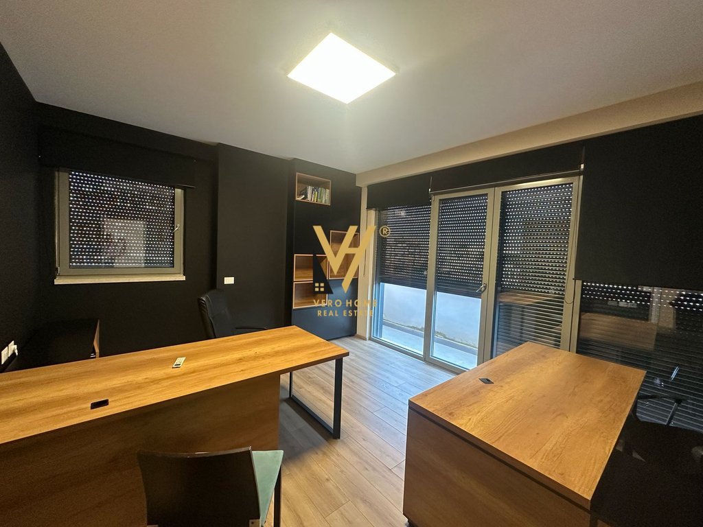 Loja de 150 m² para alugar na rua durres 2.500 euro (3)