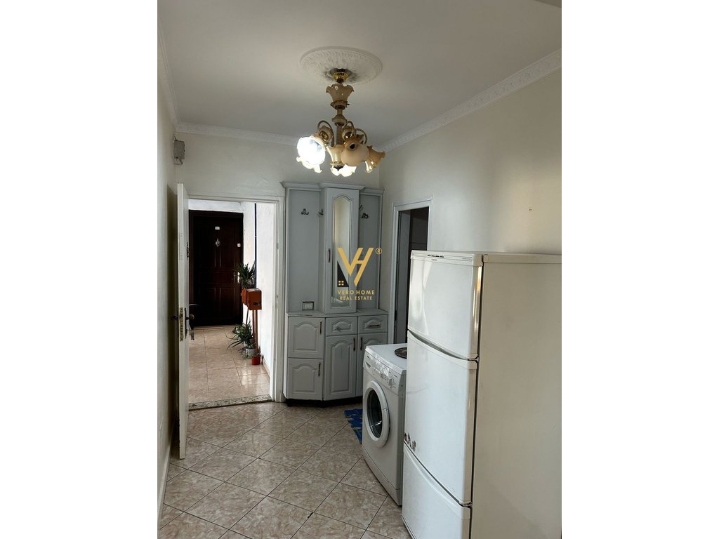 Apartment 2+1 for rent in laprake 42,000 leke