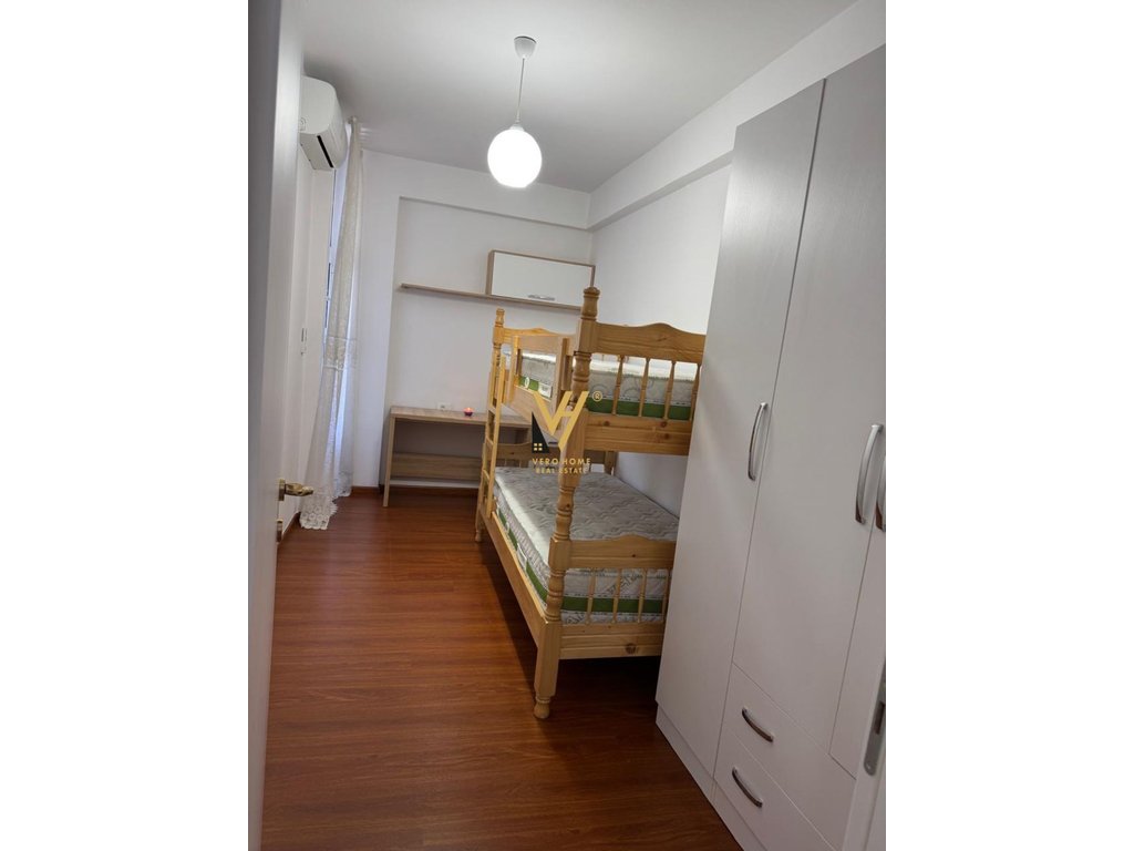 Weniger 2+1+blk apartment zu mieten im zentrum 60.000 leke (6)
