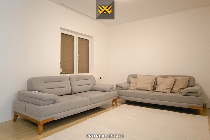 Shtëpi 270m² për #shitje në lagjen nic