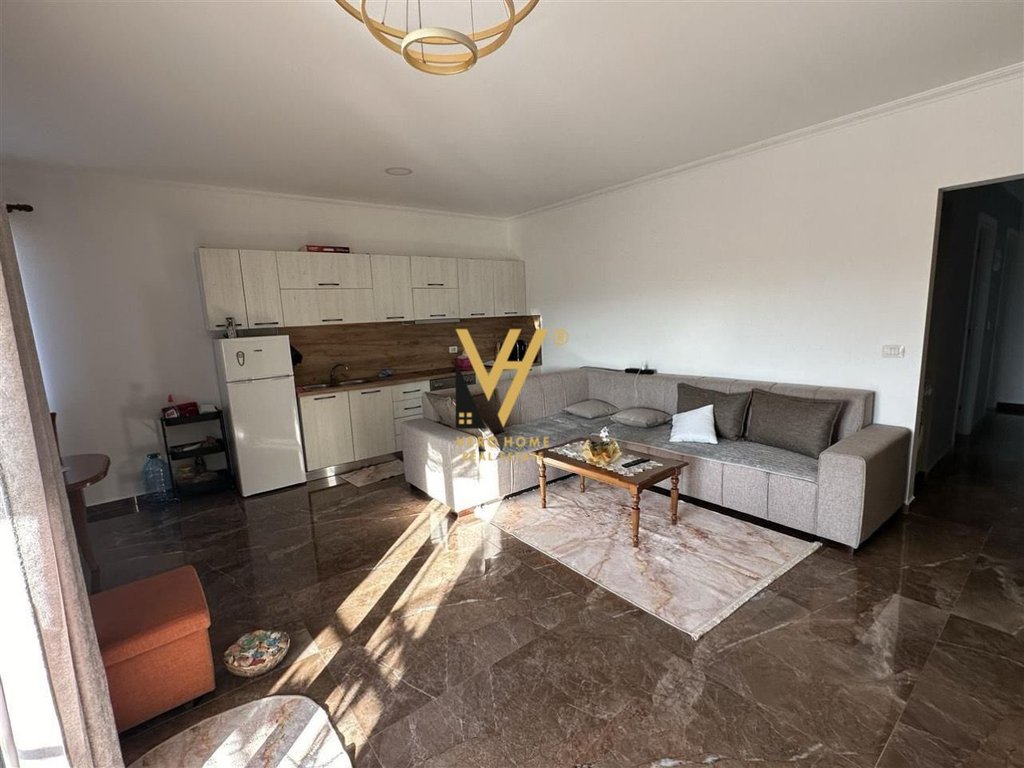 Wohnung 2+1+blk zu verkaufen in shkoze 150.000 euro