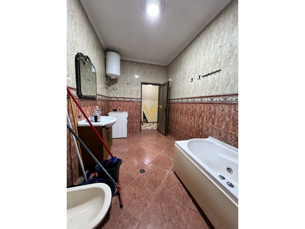 Wohnung 2+1 zu miete bei ehemaligem elektrikmarkt 500 euro (5)