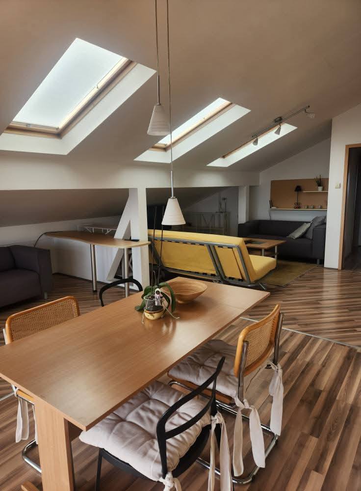 Appartement à louer 1+1 à arbër (dragodan) (2)