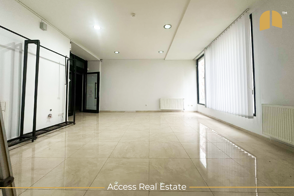Local commercial à vendre avec acte de propriété – Lagjja e spitalit – 45m²
