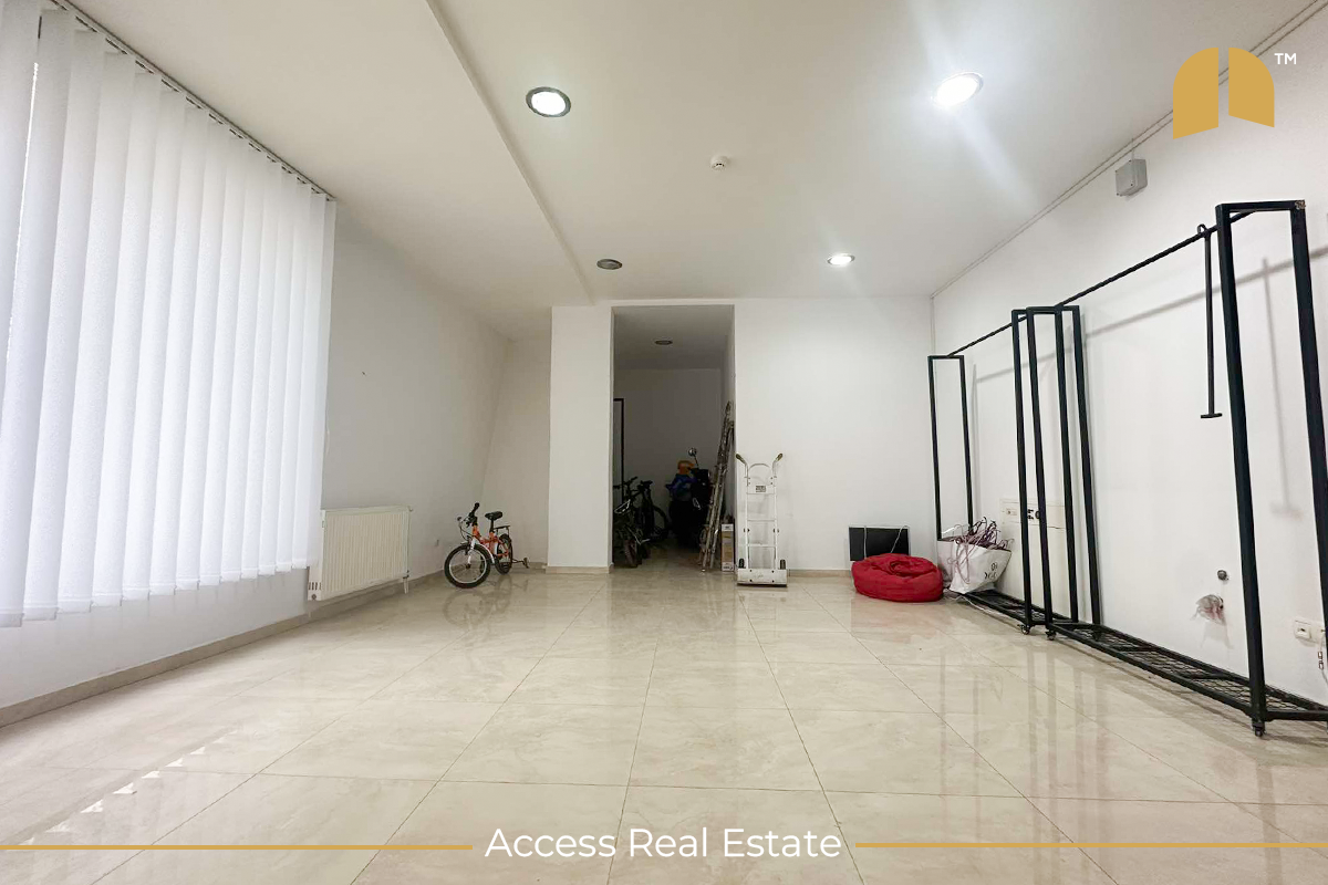 Local commercial à vendre avec acte de propriété – Lagjja e spitalit – 45m² (3)