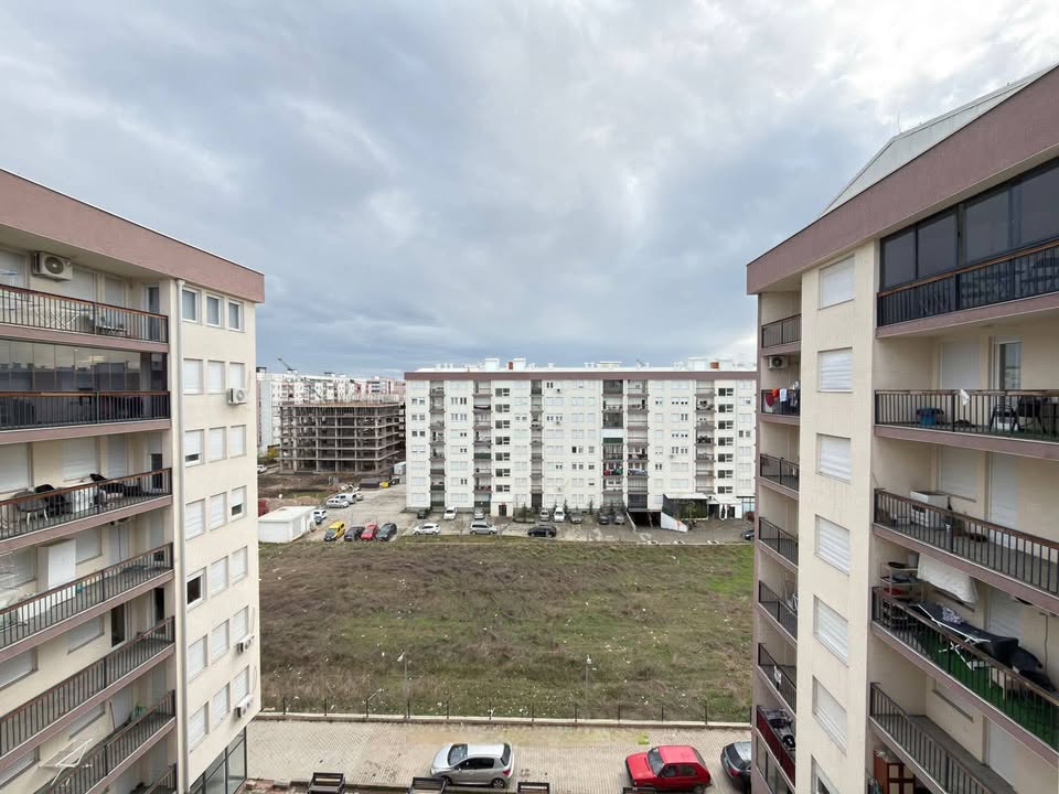 Banesë në shitje në Fushë Kosovë