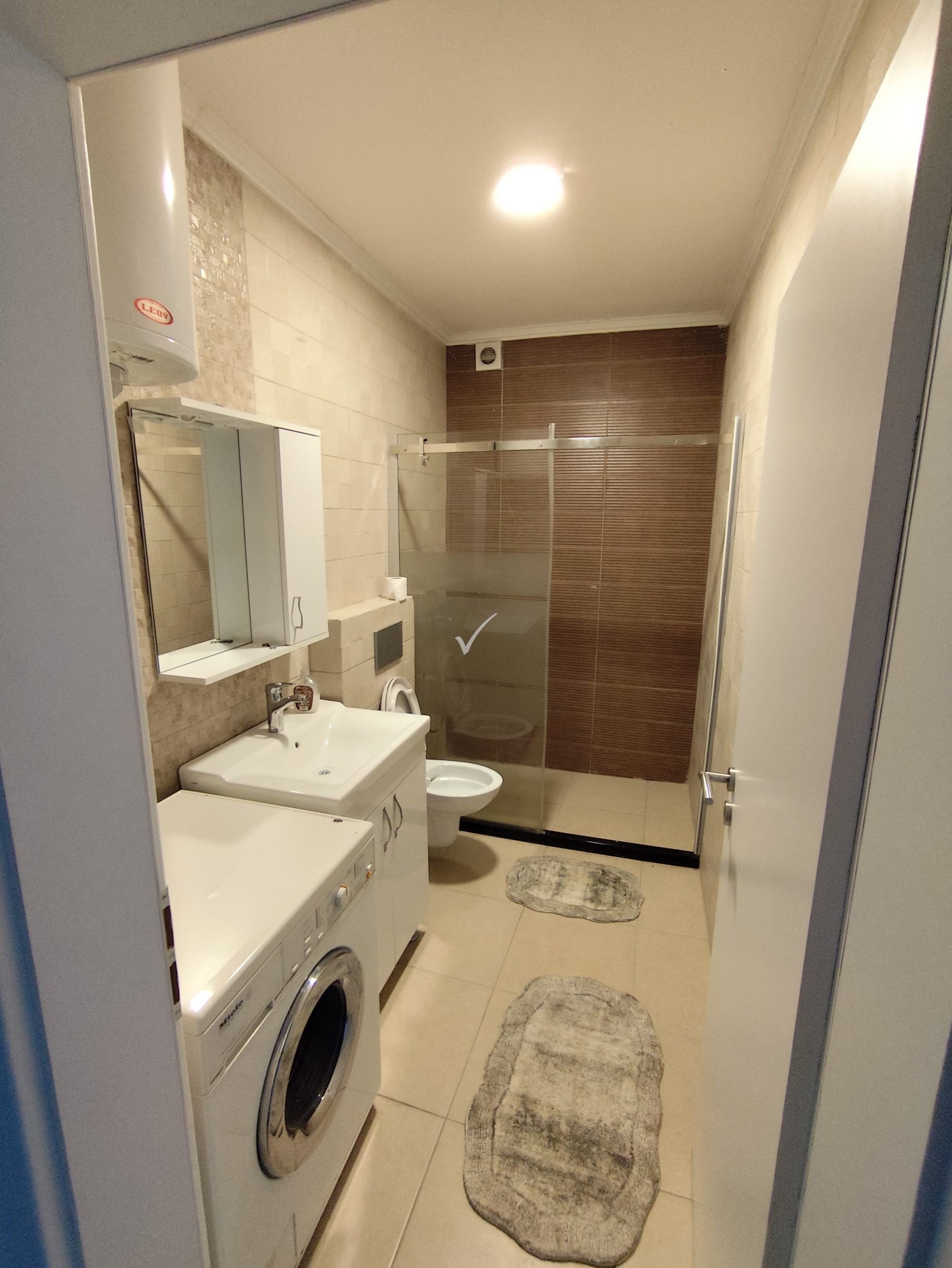 Appartement à louer 2+1 à arbër (dragodan)