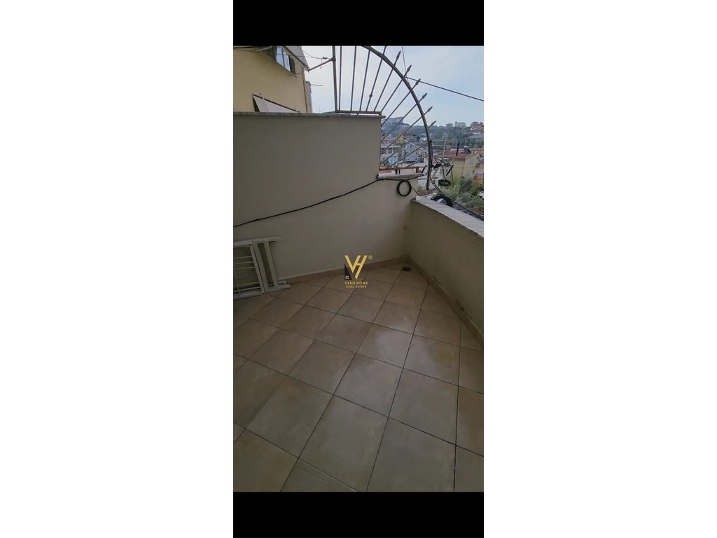 Wendezugsapt 1+1+blk etage 95.000 euro