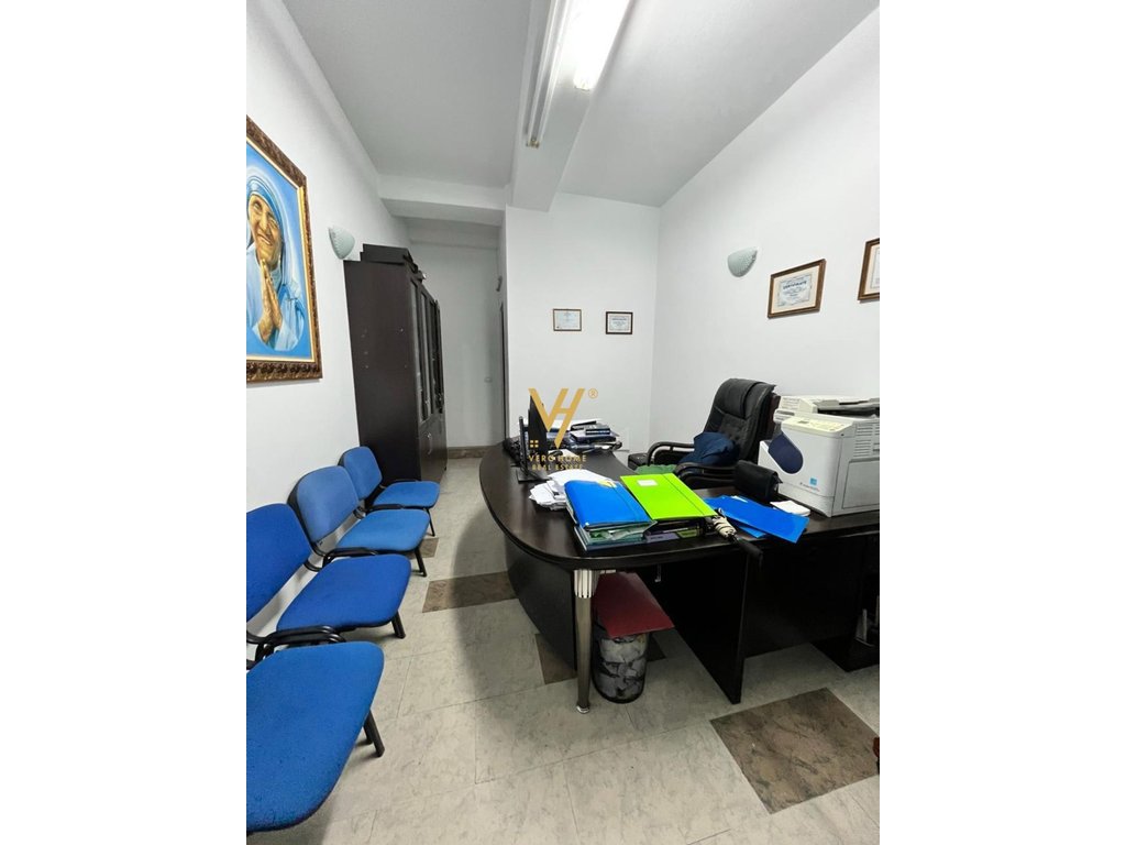 Business premises for sale 25 m² at the former expo 52,000 euro