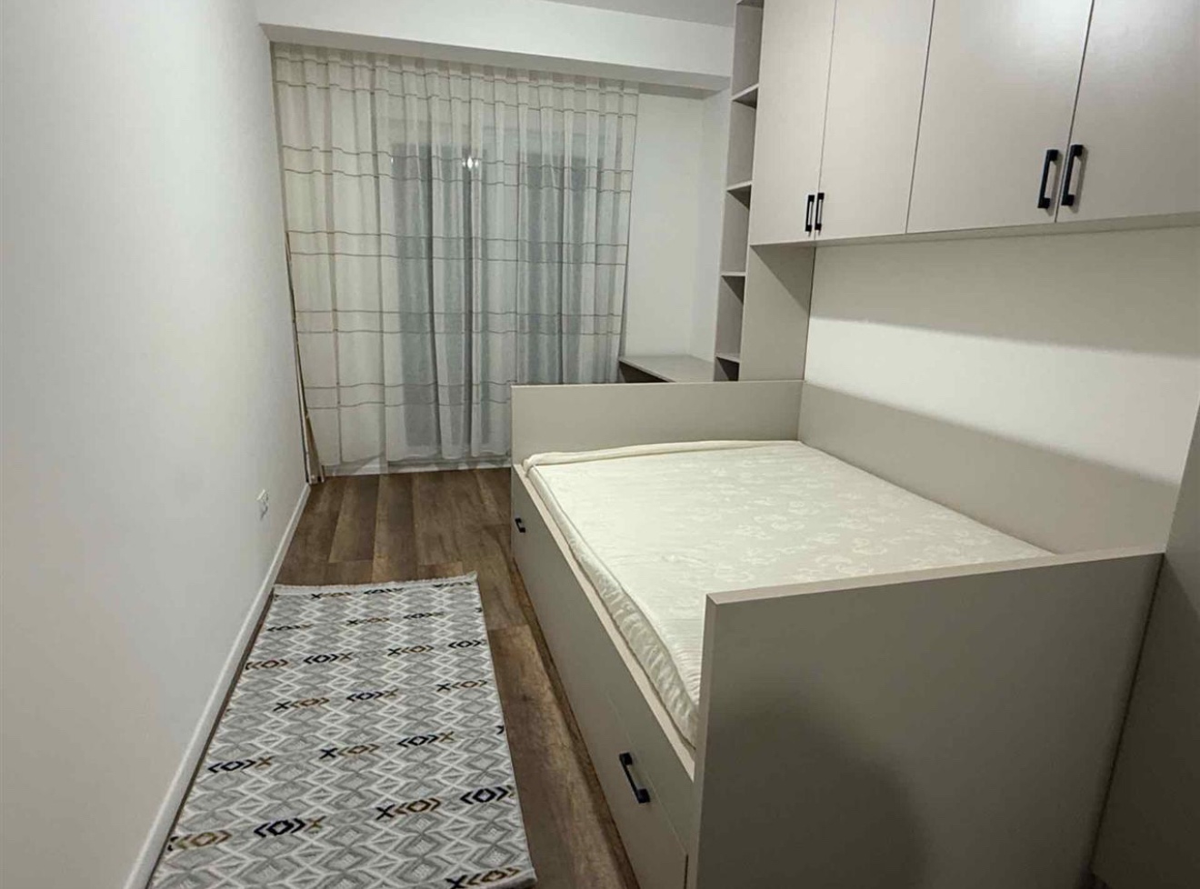 Apartamento para alugar 2+1 em Arbëri (dragodan)