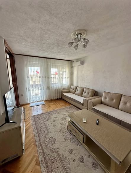 Piso en alquiler 1+1 en Fushë Kosovë (2)