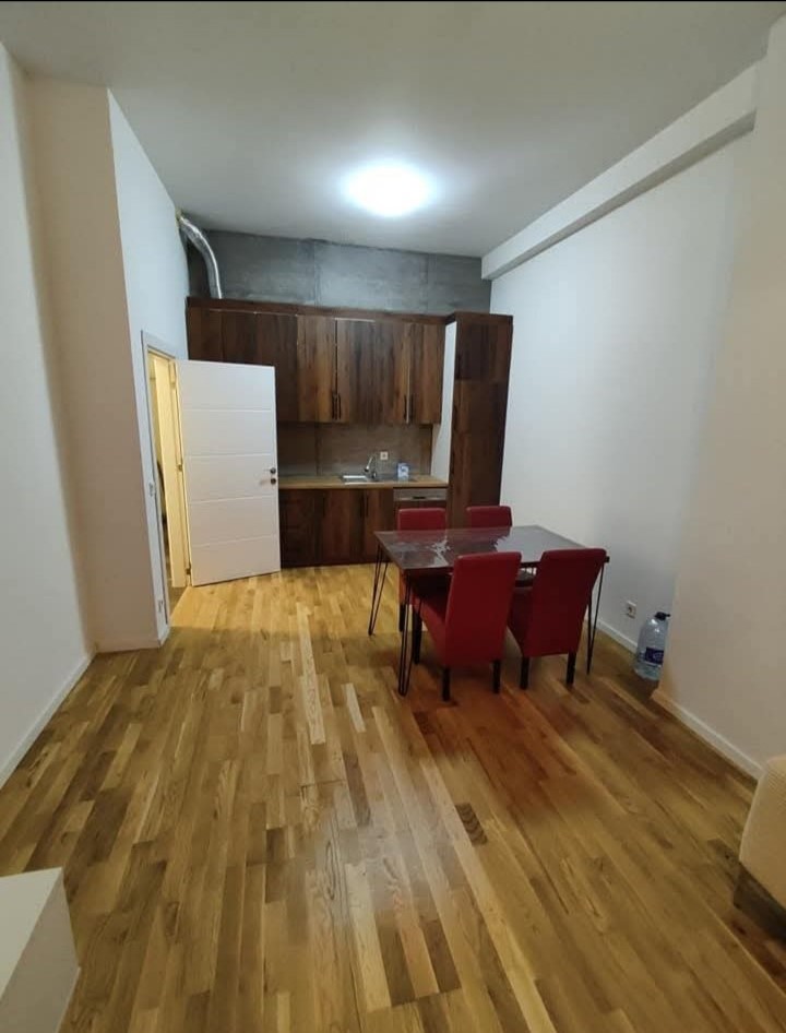 Apartamento à venda no bairro Mati 1