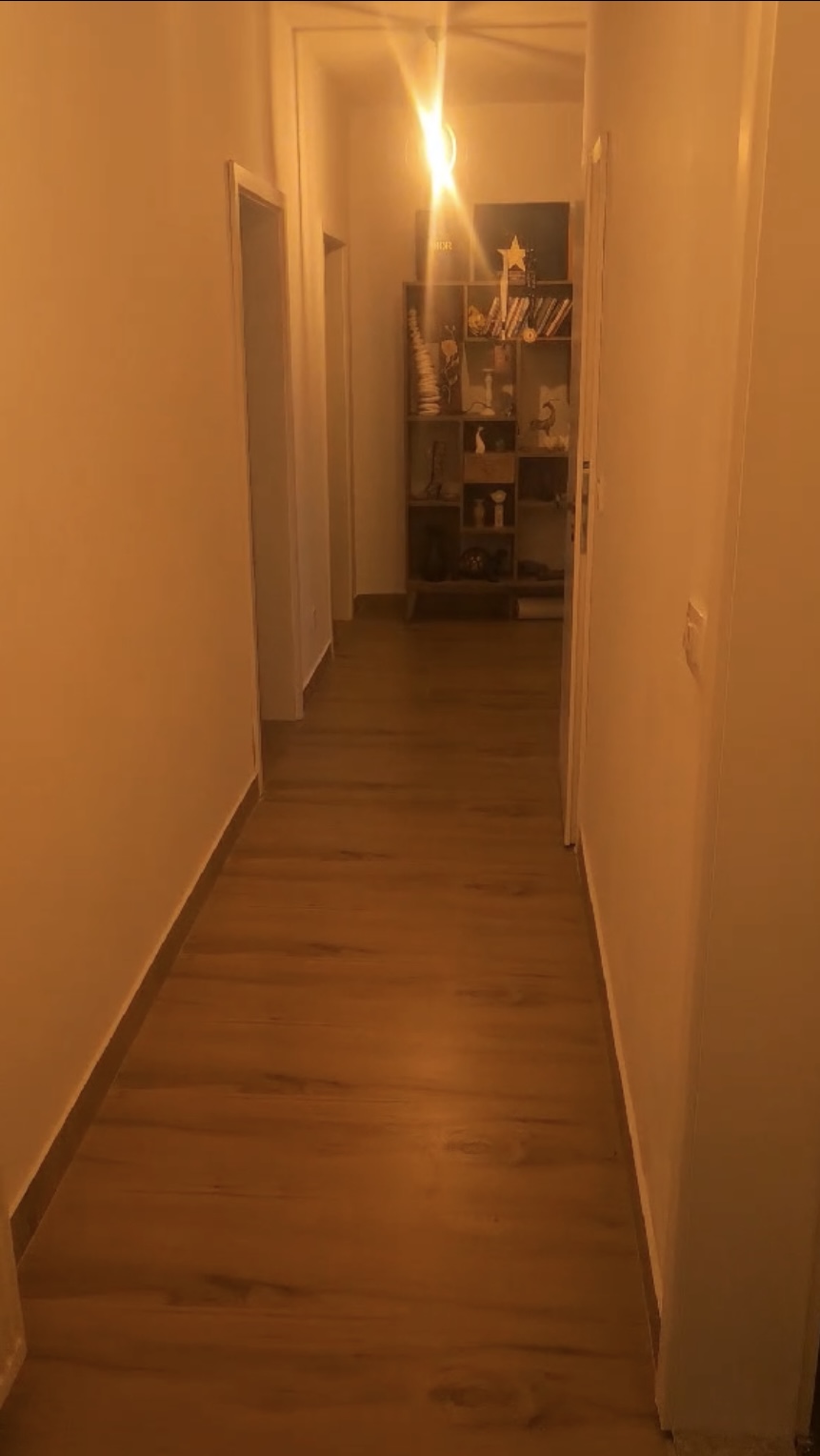 Banesë në shitje në Tophane