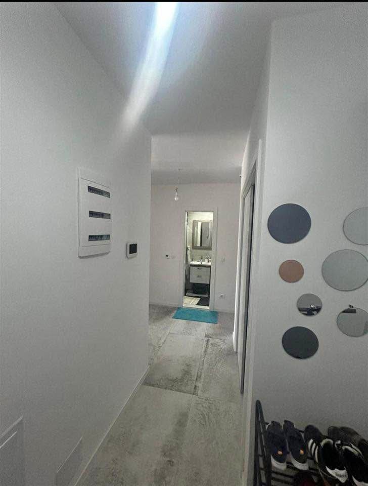 Piso en alquiler 2+1 en Lakrishtë