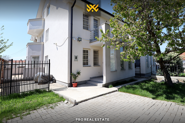 Casa de 170m² en alquiler en dragodan.