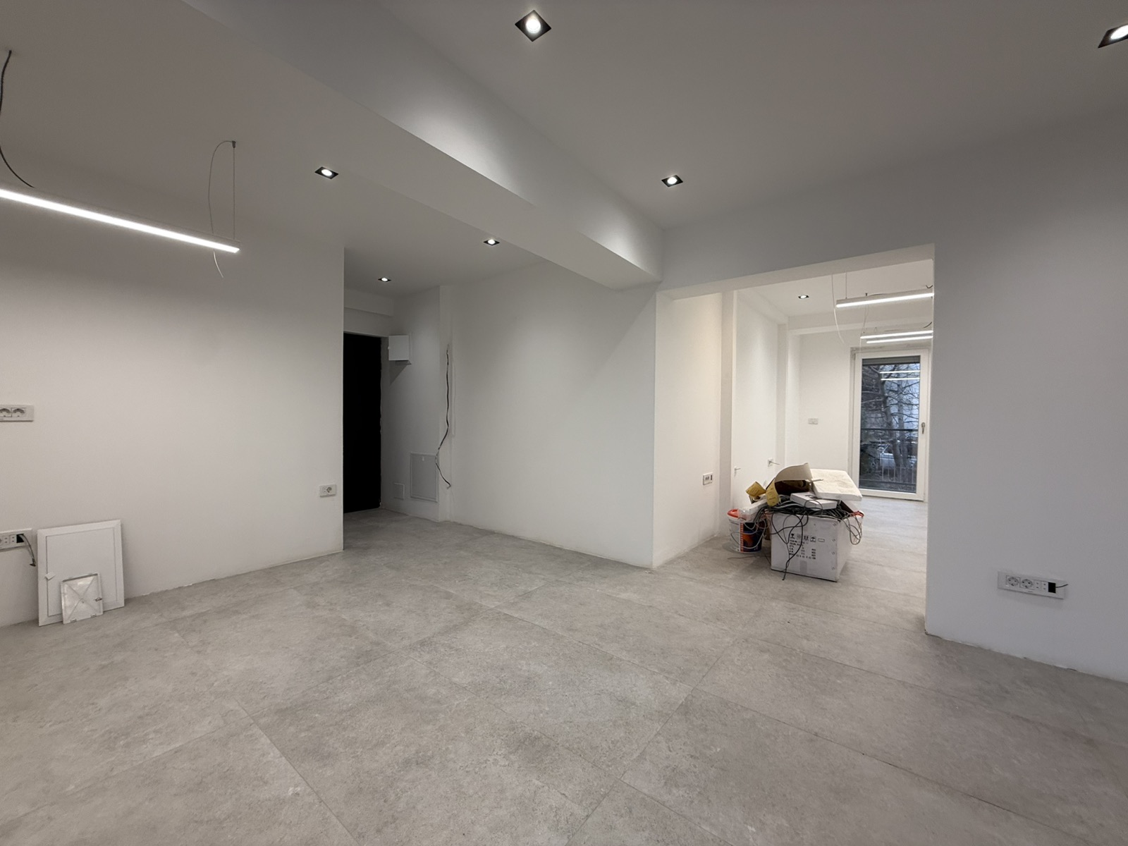 Piso (oficina) en alquiler en ulpianë