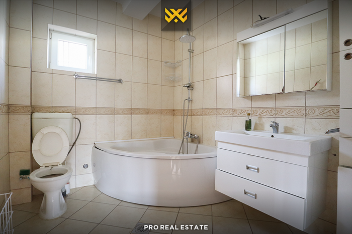 Casa de 350m² en alquiler en dragodan.