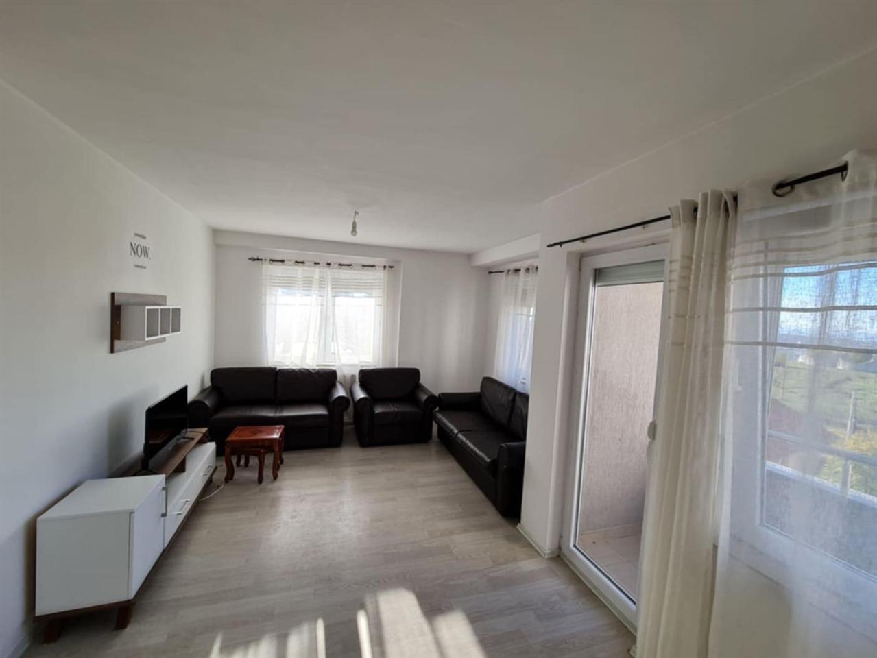2+1 wohnung zur miete in Bregu i Diellit