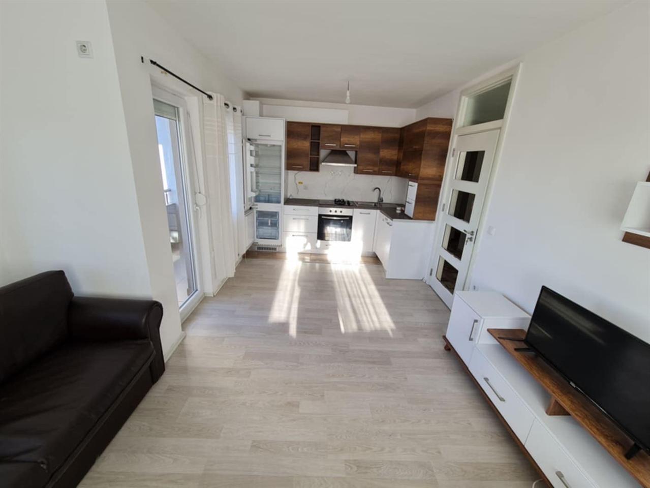 2+1 wohnung zur miete in Bregu i Diellit