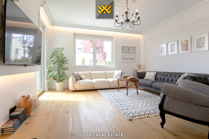 Maison de 218m² à louer dans le village de qershia.