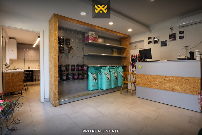 Commercial space 50m² for rent in Bregu i Diellit.