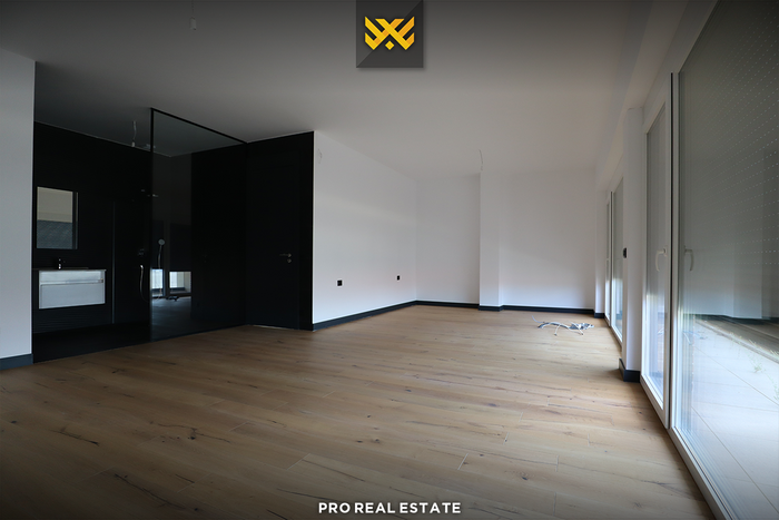 Casa de 425m² en alquiler en el barrio marigona hill