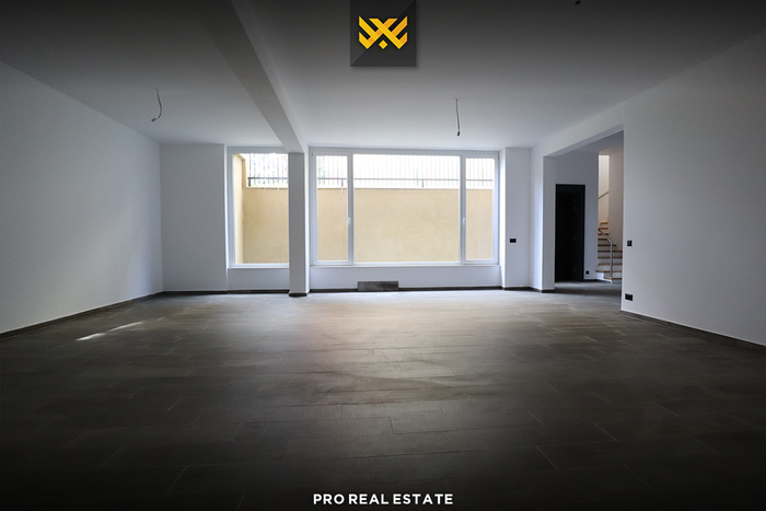 Casa de 425m² en alquiler en el barrio marigona hill