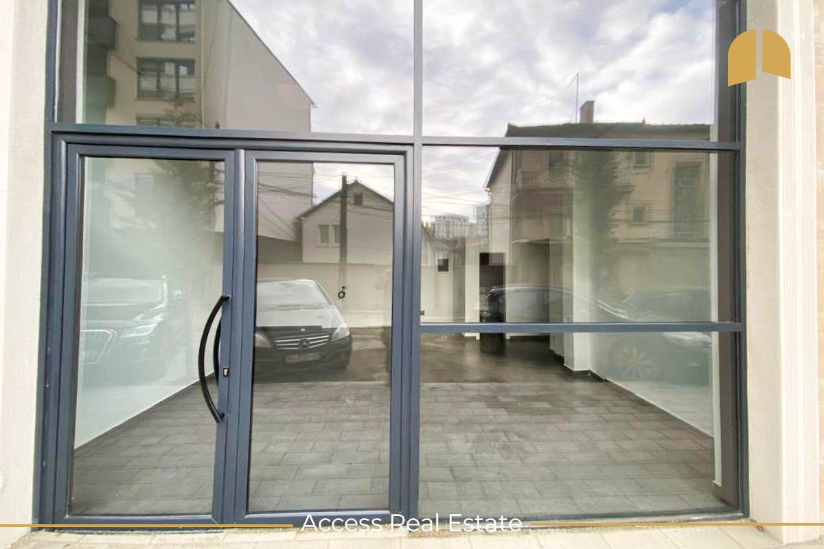 Lokal me qira – 118m² – Tophane