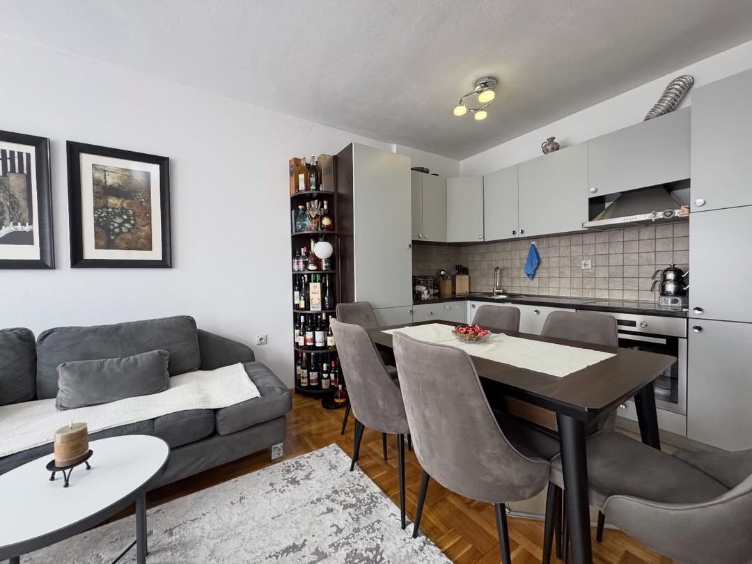 Appartement à vendre – Fushë Kosovë (3)