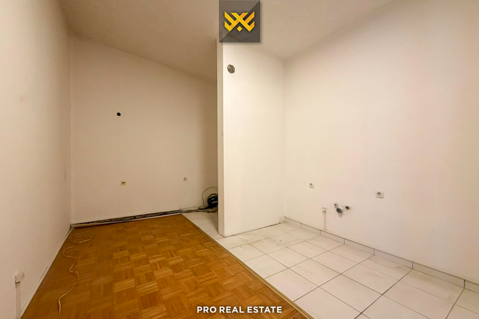 Apartamento / oficina 107m² + 20m² en alquiler en dragodan (4)