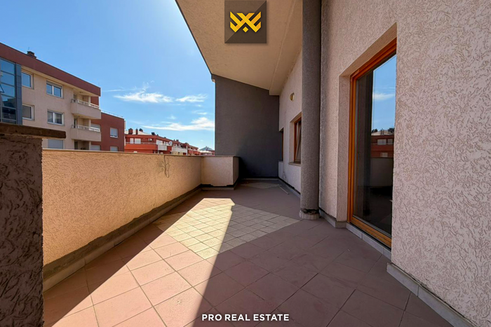 Apartamento / oficina 107m² + 20m² en alquiler en dragodan (6)