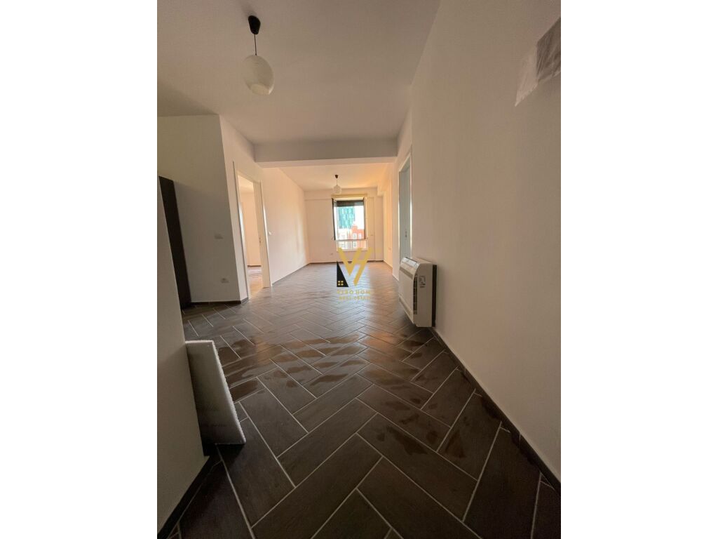 91 m² wohnung zu mieten in myslym shyri 1.000 euro (2)