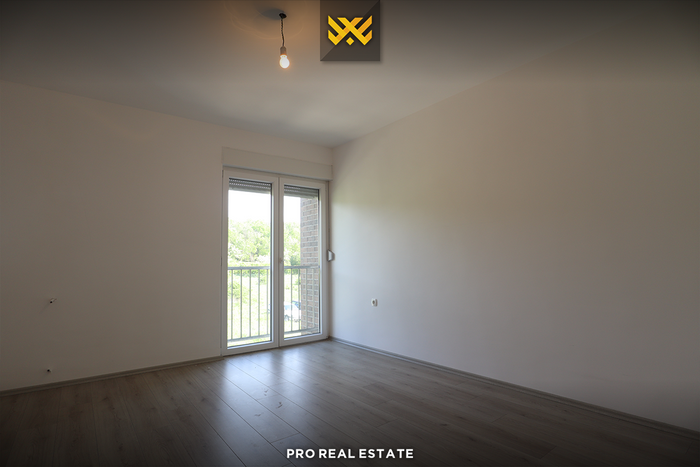 Maison - bureau 210m² à louer à dragodan (4)