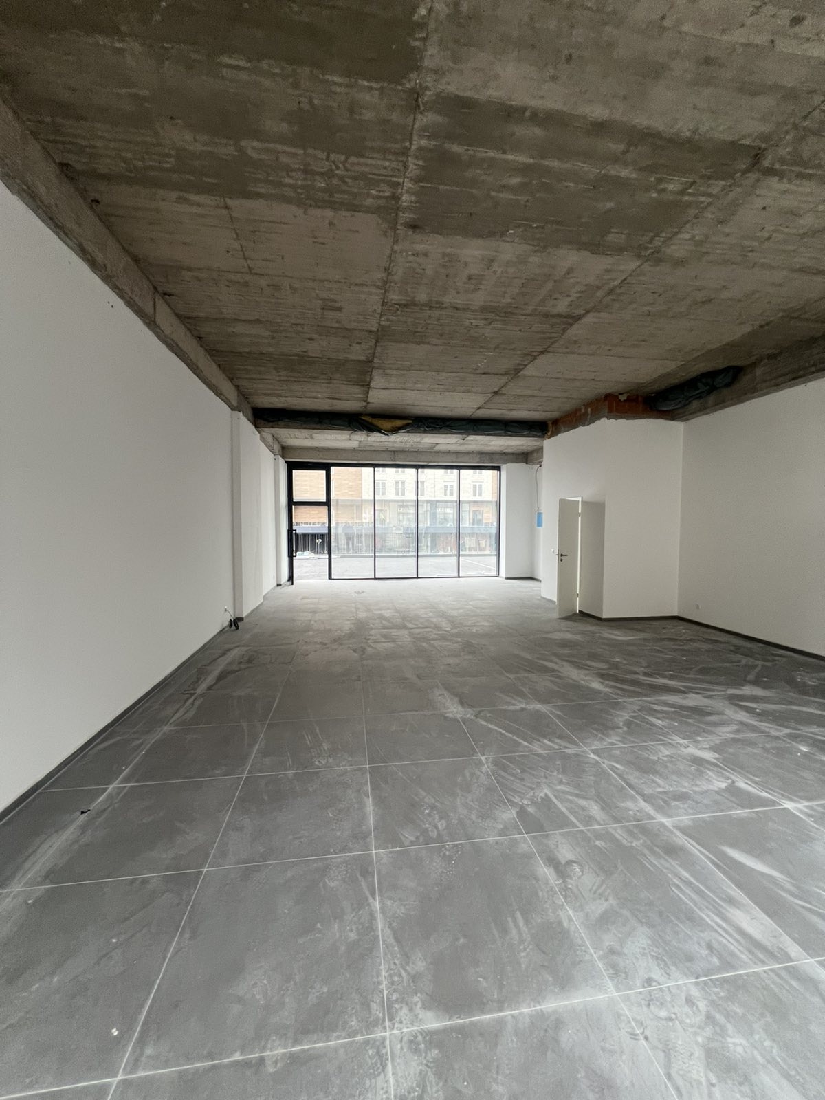 Local en alquiler 100m² en Veternik