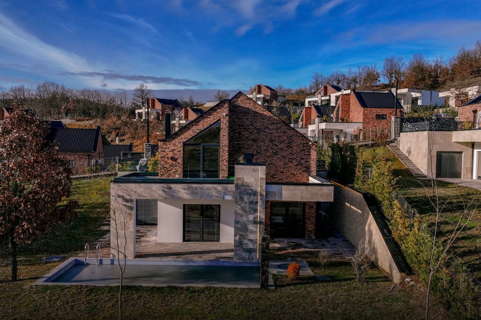 Haus zu verkaufen – Anesi komplex, novobërdë