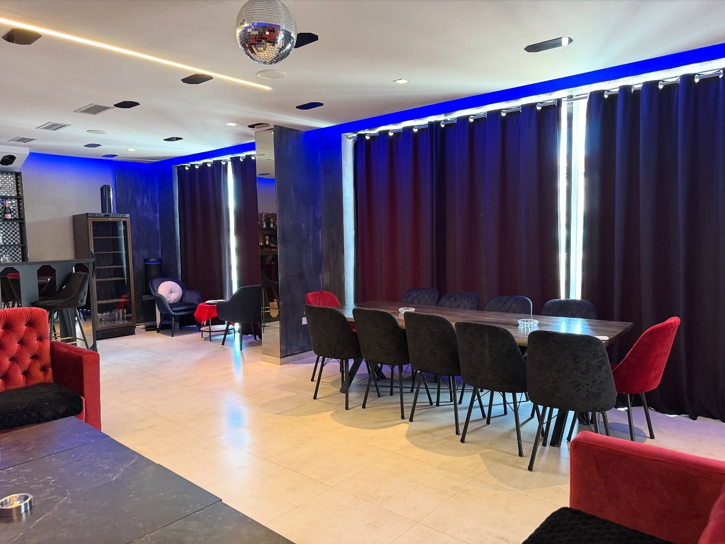 Bar privato in affitto a Pristina!