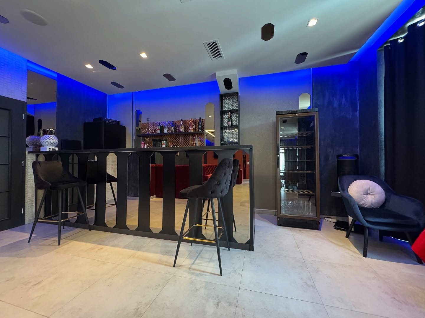 Bar privato in affitto a Pristina!