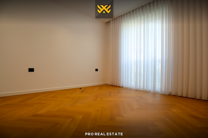 House 306m² for sale in hajvali.